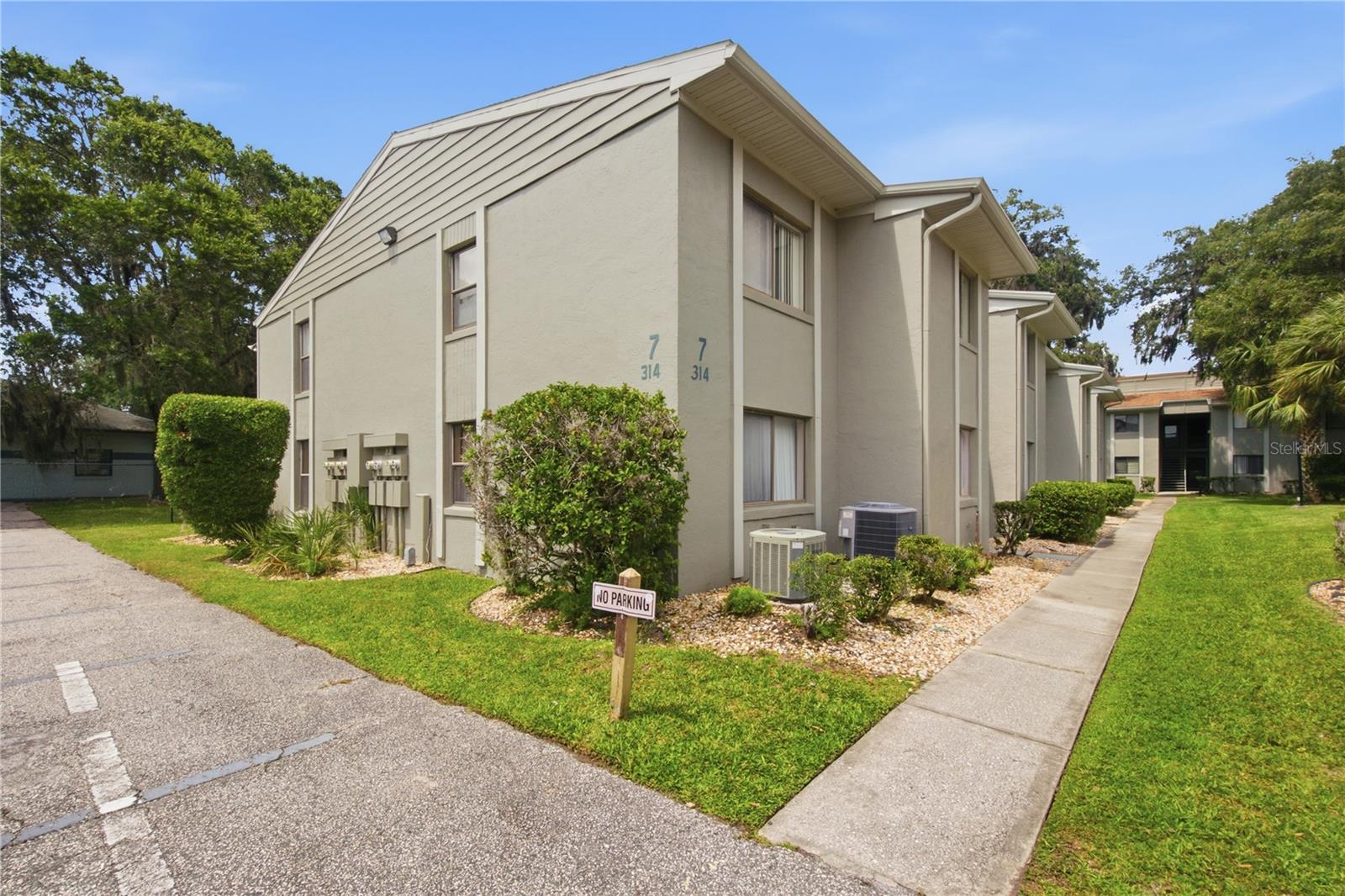 Homes for sale in Palm Coast, FL | 314 Palm Coast Pkwy Ne #202, Palm Coast, FL 32137 | MLS# FC319388