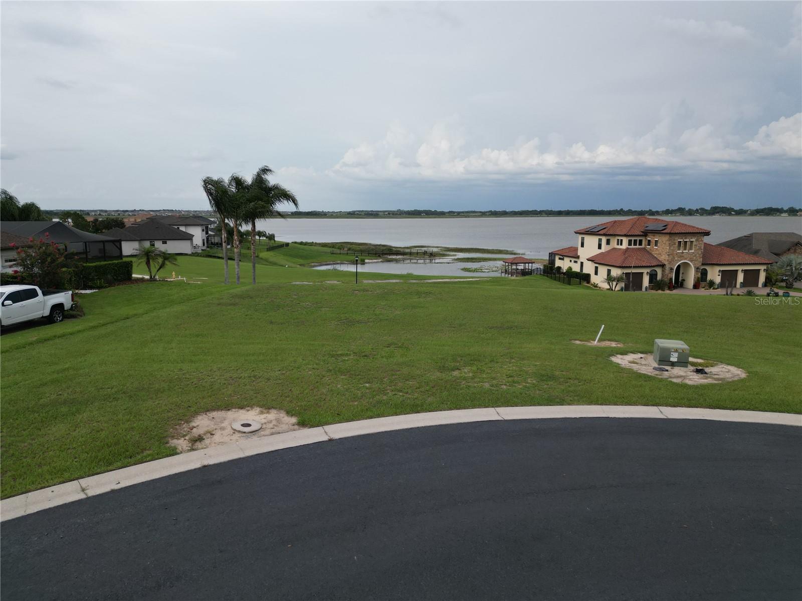 1st image of 210 Spring Azure Dr, Lake Alfred, FL 33850 | MLS# L4962916