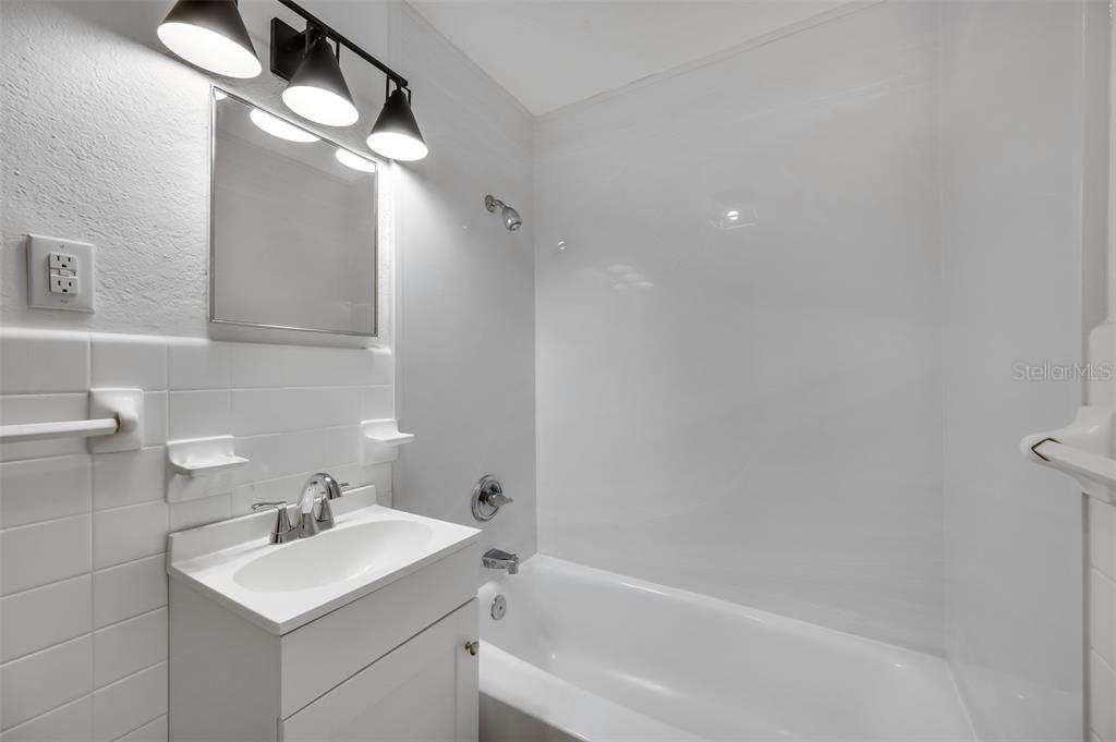 5th image of 3315 58Th Ave S #103, Saint Petersburg, FL 33712 | MLS# TB8521496