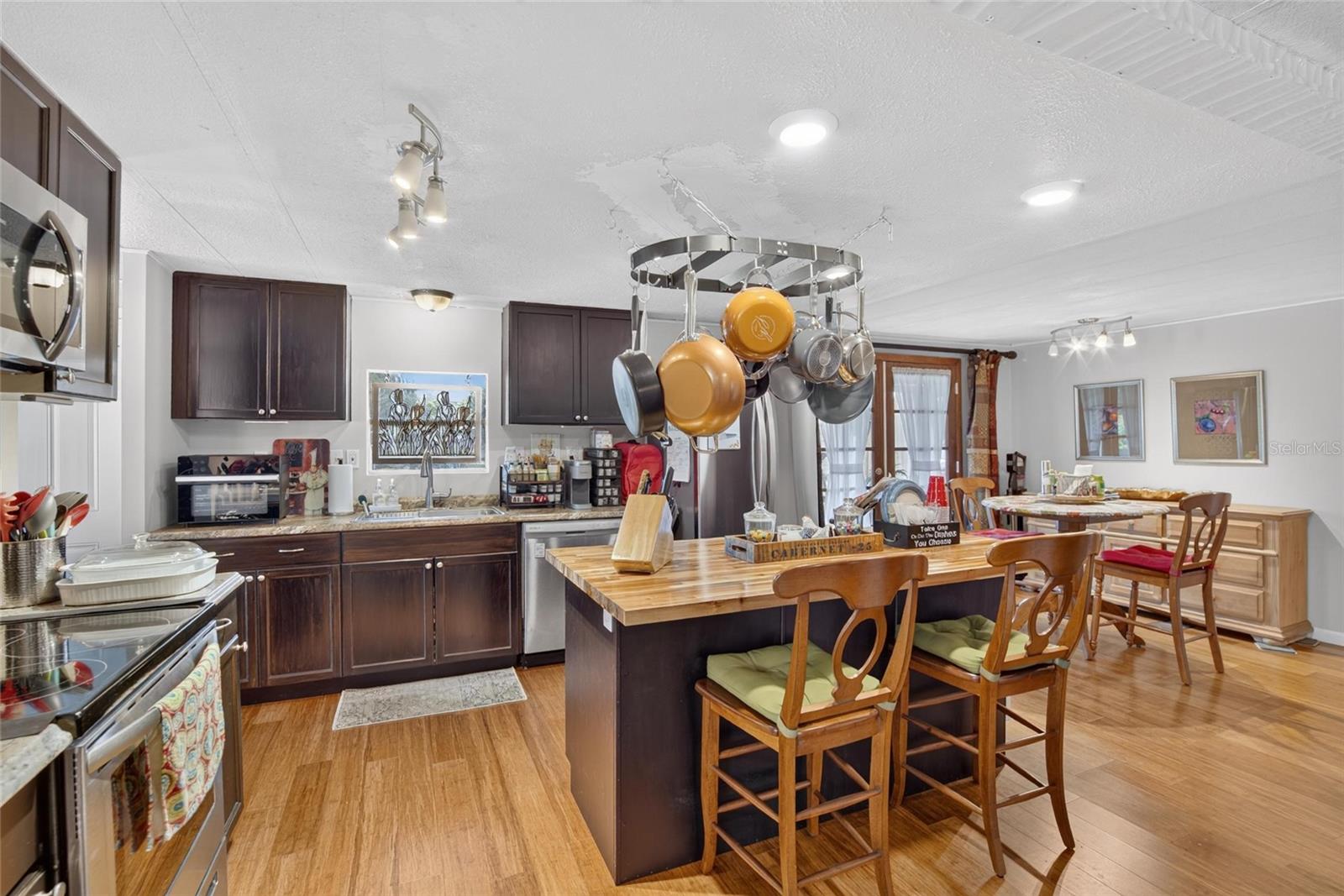 2nd image of 2715 Eaton Ave, Eaton Park, FL 33840 | MLS# TB8521841