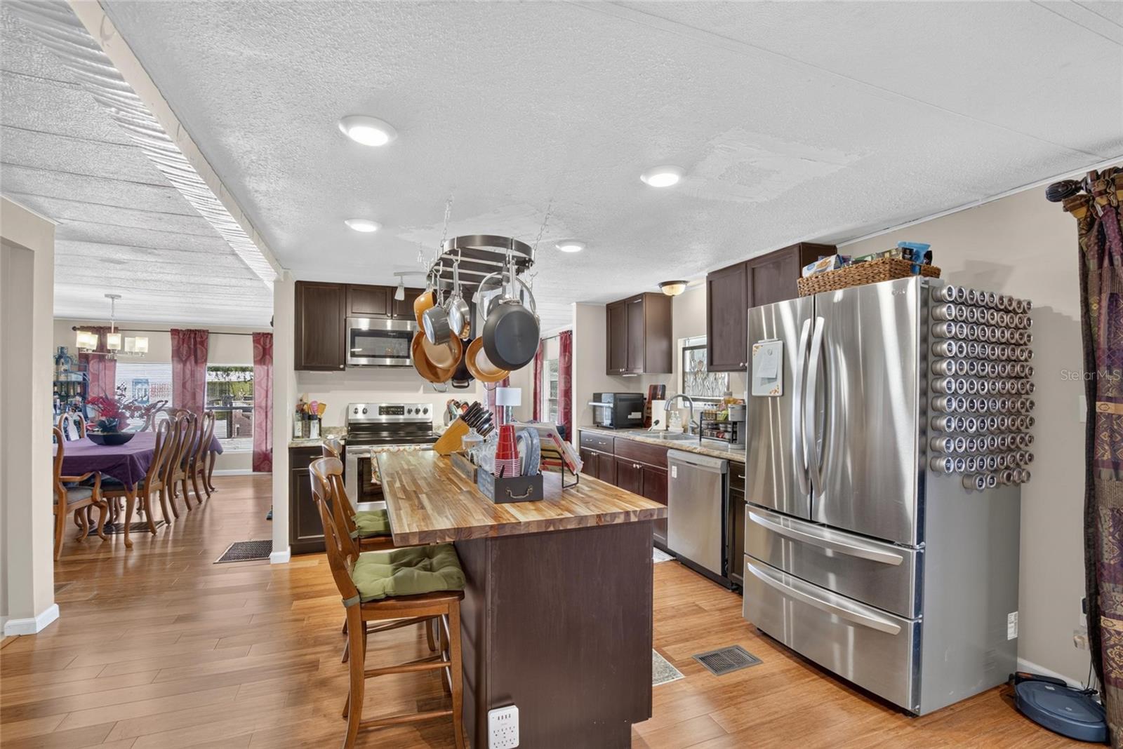 3rd image of 2715 Eaton Ave, Eaton Park, FL 33840 | MLS# TB8521841
