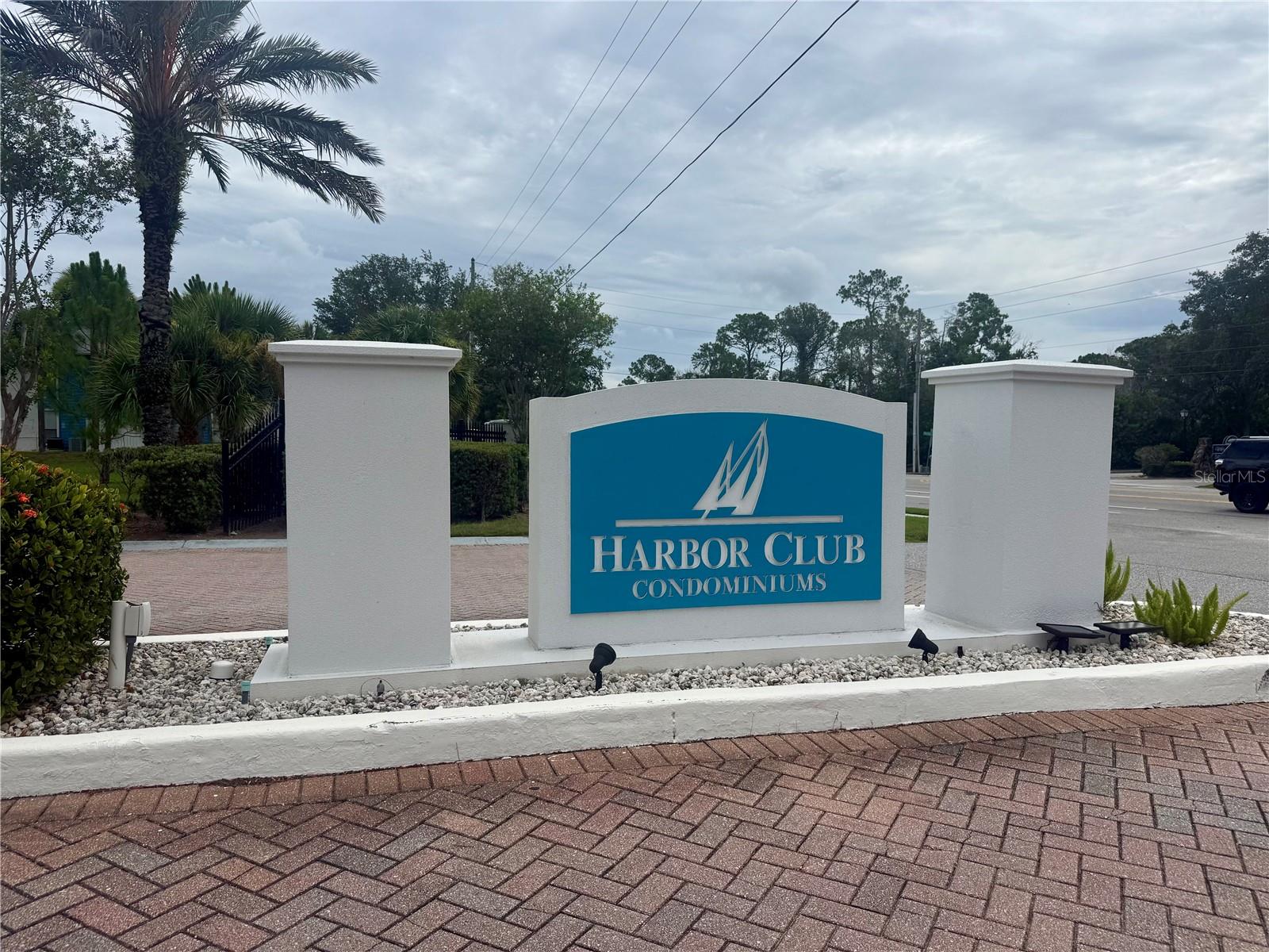 3rd image of 455 Alt 19 S #47, Palm Harbor, FL 34683 | MLS# TB8522049