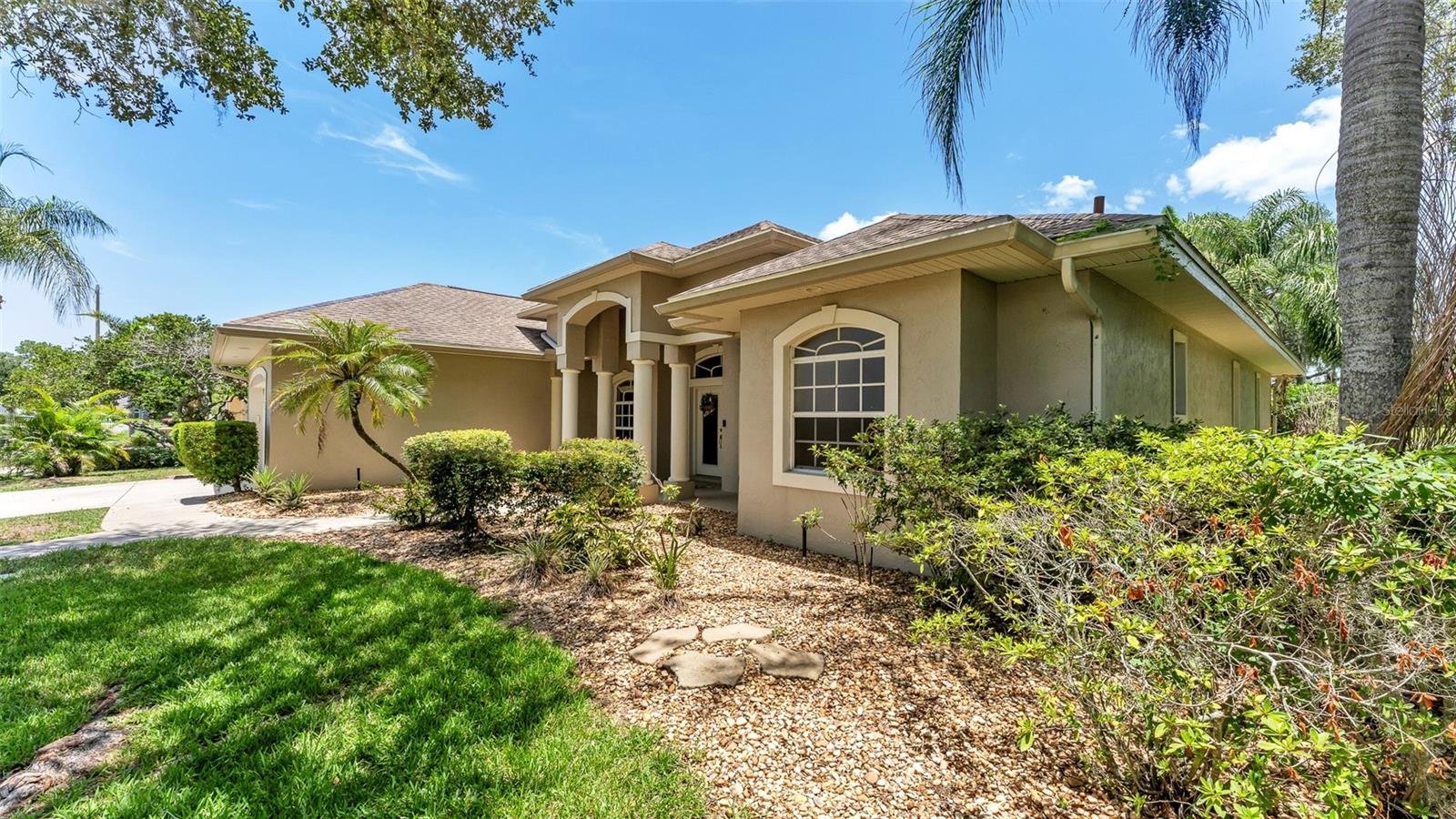 4th image of 1801 Sandhill Ln, Winter Haven, FL 33884 | MLS# P4939122