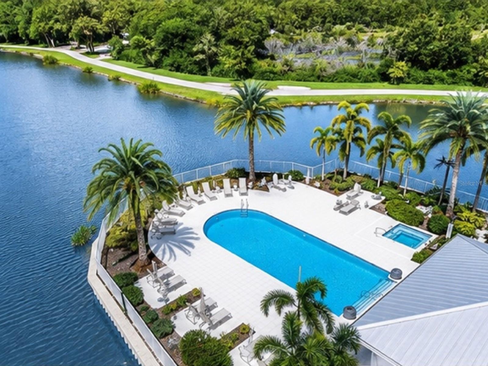 44th image of 10530 Boardwalk Loop #304, Bradenton, FL 34202 | MLS# A4697857
