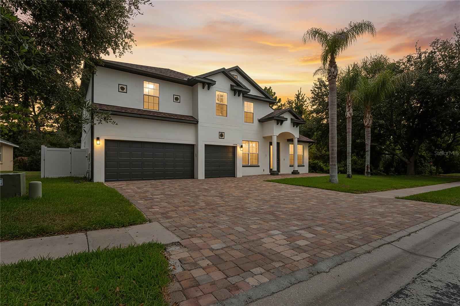 3rd image of 14229 Leybourne Wy, Spring Hill, FL 34609 | MLS# TB8522517