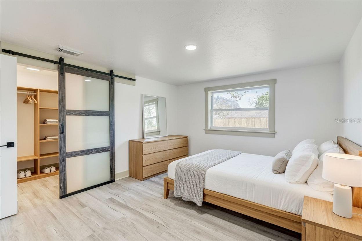 5th image of 1300 Melonwood Ave, Clearwater, FL 33759 | MLS# TB8522756
