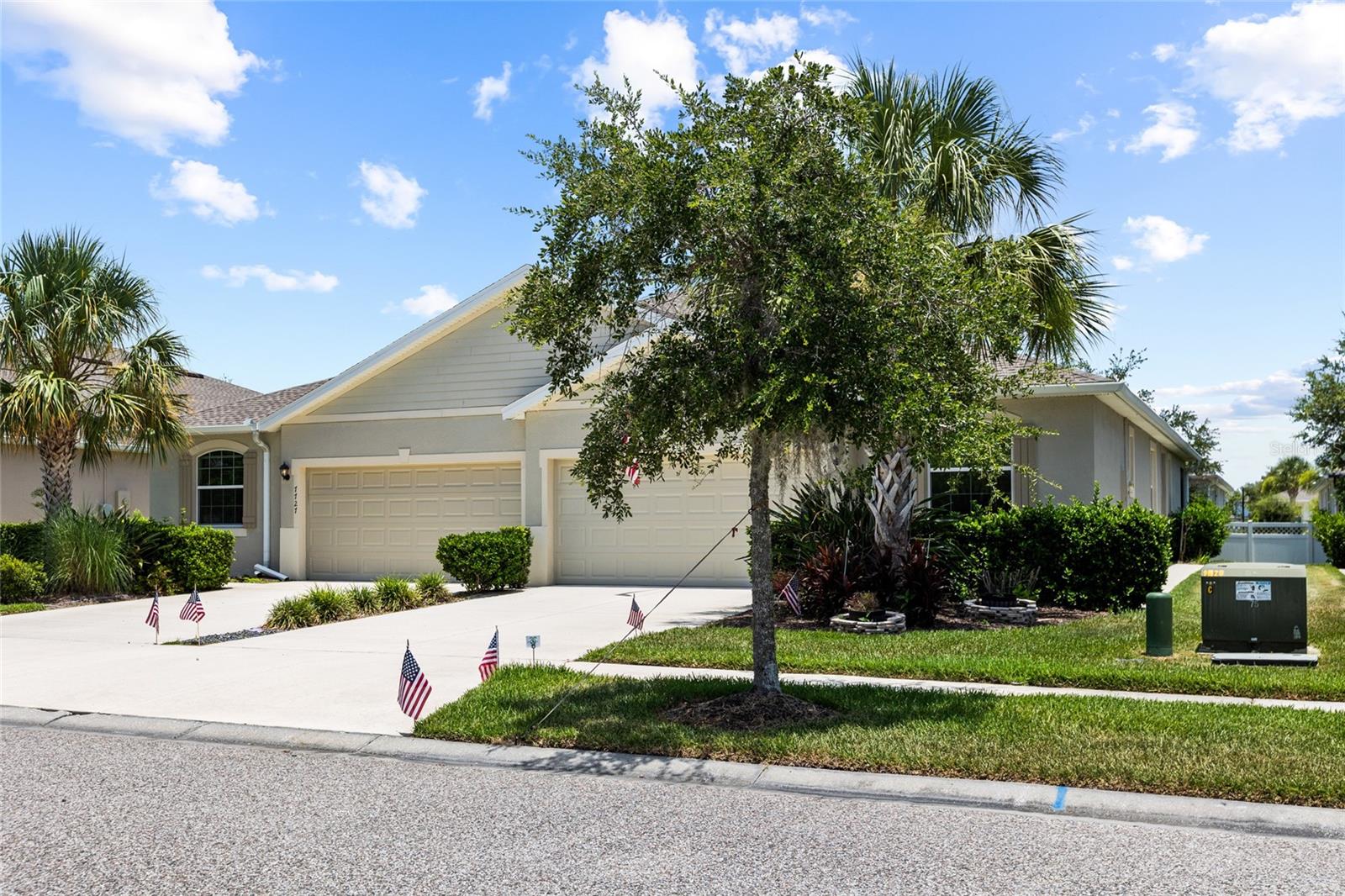 5th image of 7727 Timberview Loop, Wesley Chapel, FL 33545 | MLS# TB8522871