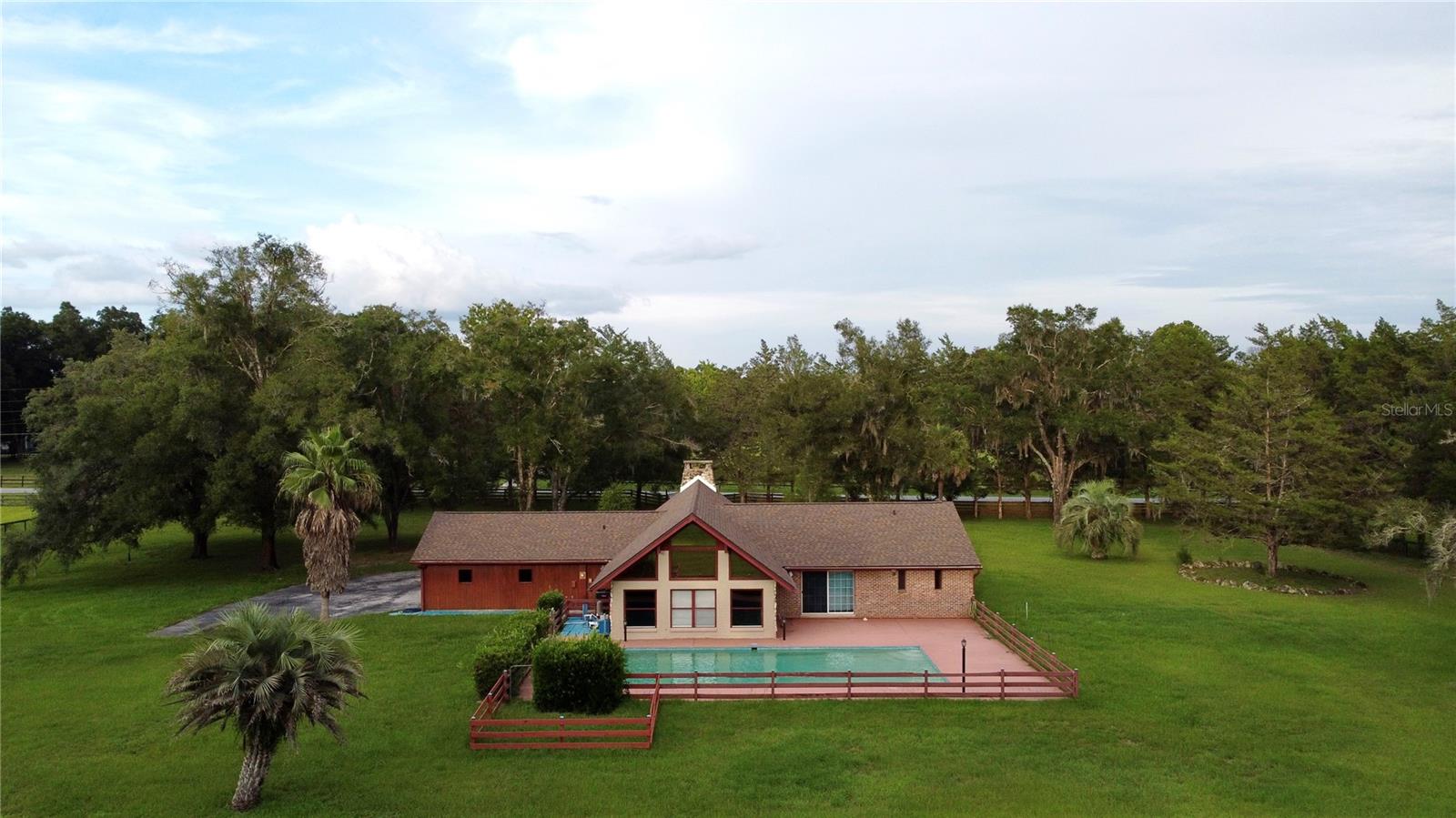 2nd image of 7 Meadow Wood Dr, Ocala, FL 34482 | MLS# OM727324