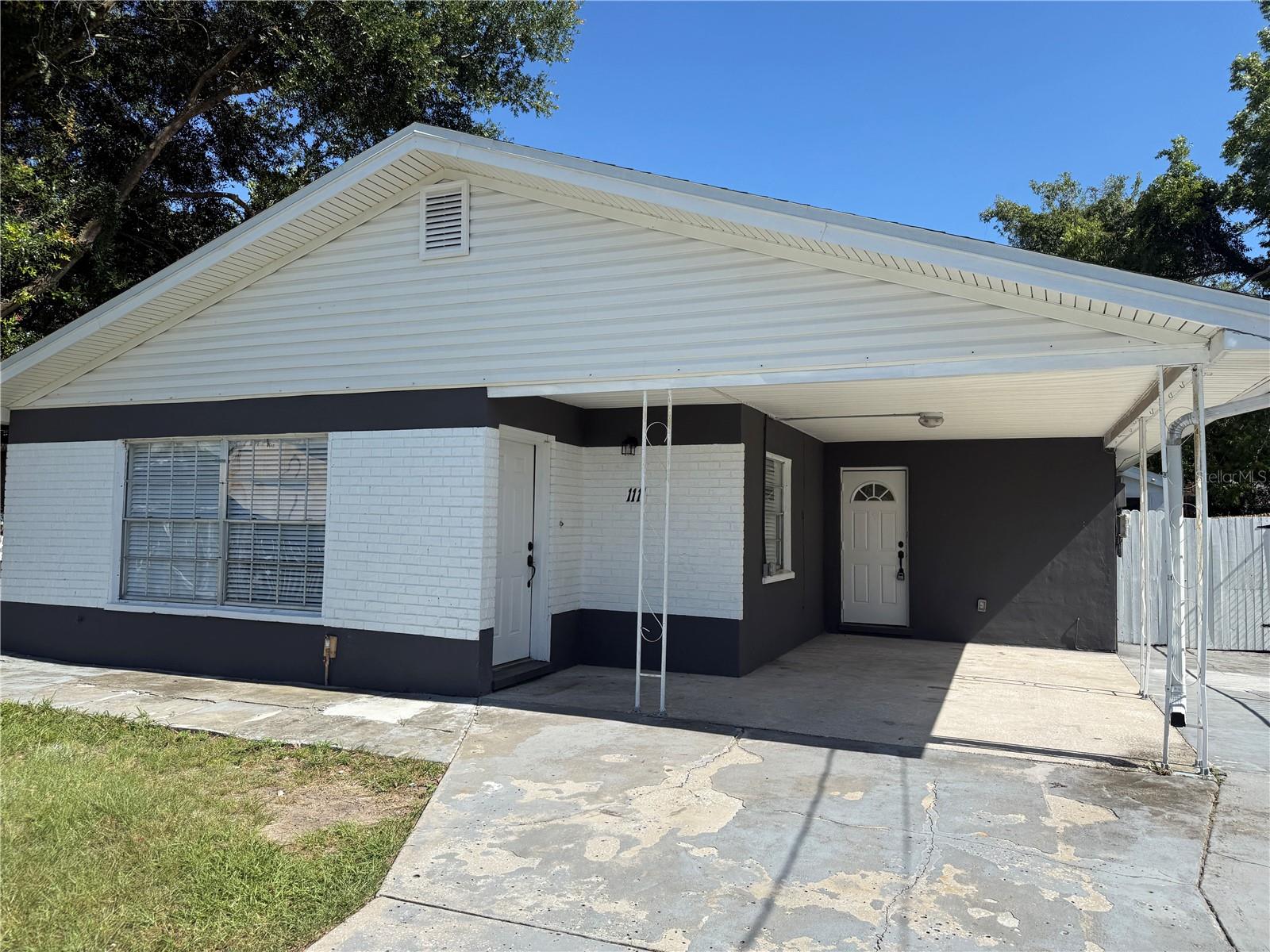 2nd image of 1111 E Okaloosa Ave, Tampa, FL 33604 | MLS# TB8522974