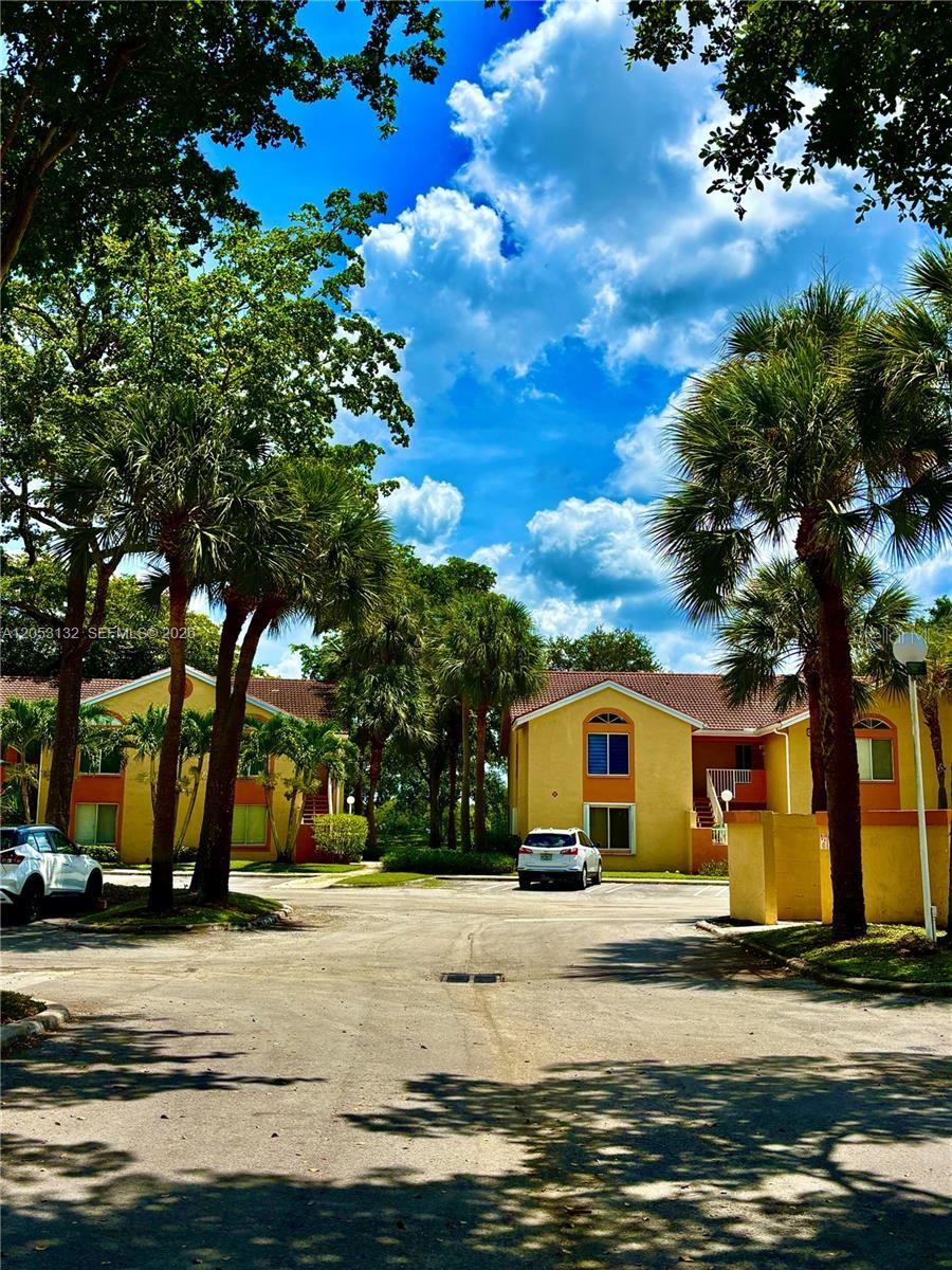 2nd image of 1040 Coral Springs Clb, CORAL SPRINGS, FL 33071