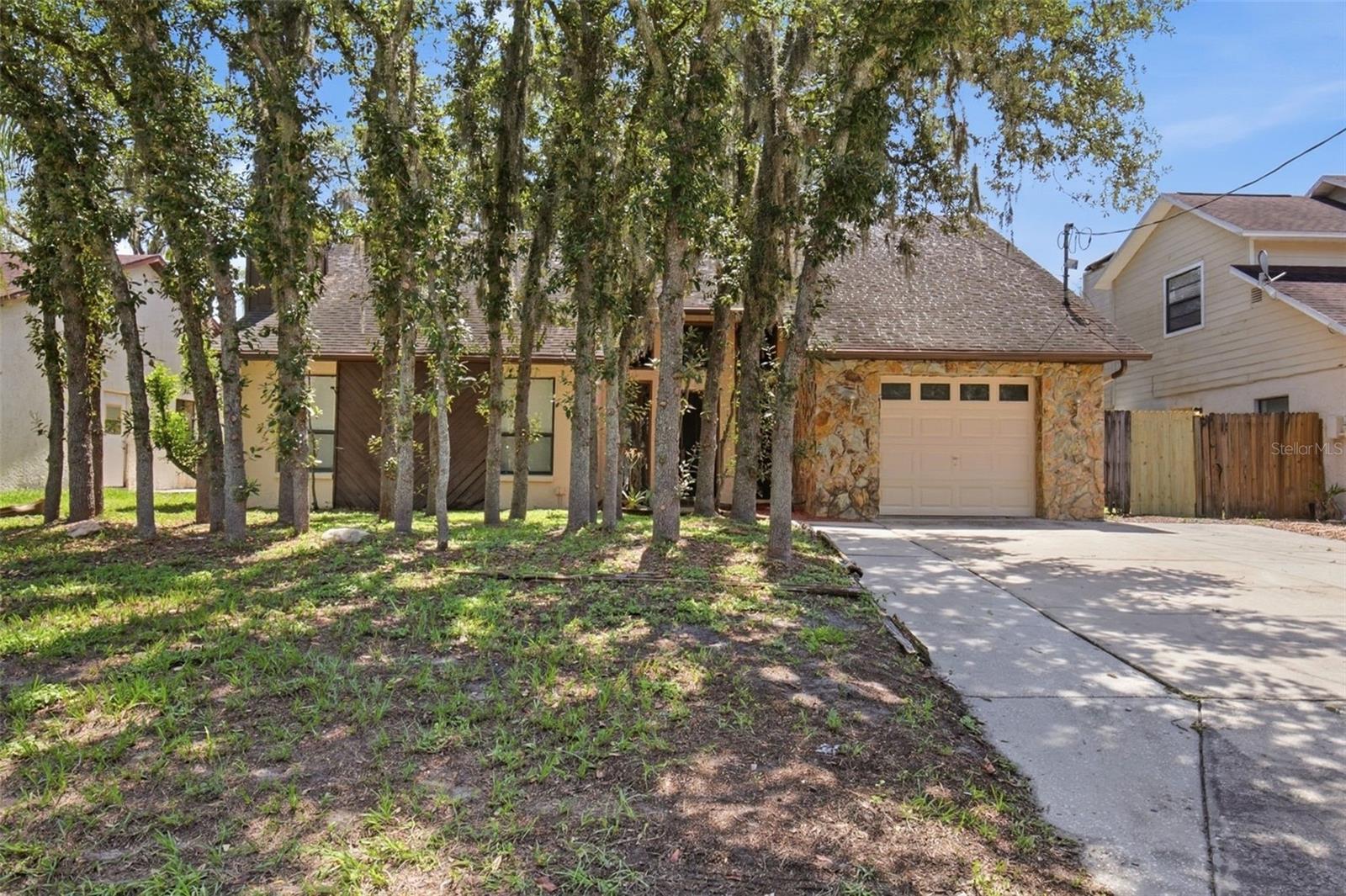 1st image of 10207 N Hyaleah Rd, Tampa, FL 33617 | MLS# O6419934
