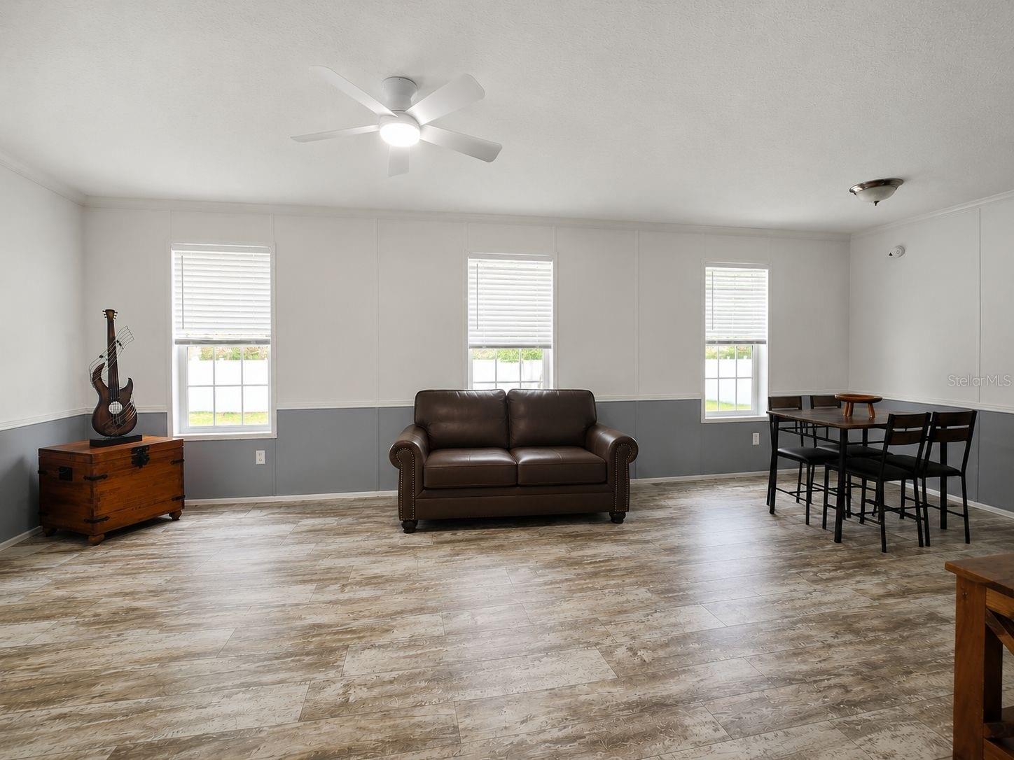 5th image of 55515 Lisa St, Astor, FL 32102 | MLS# R4911522