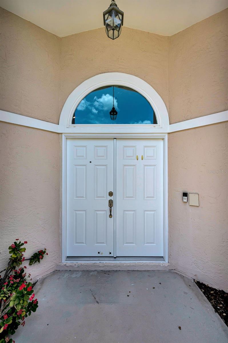 5th image of 2551 Indigo Dr, Dunedin, FL 34698 | MLS# TB8524382