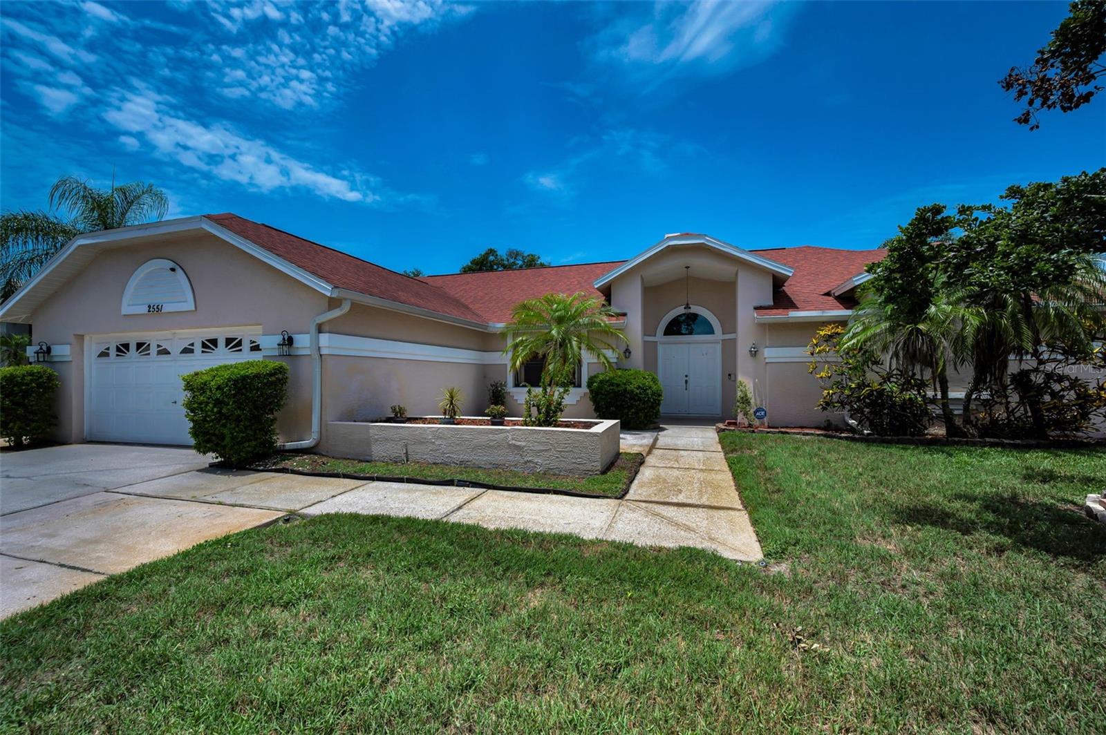 2nd image of 2551 Indigo Dr, Dunedin, FL 34698 | MLS# TB8524382