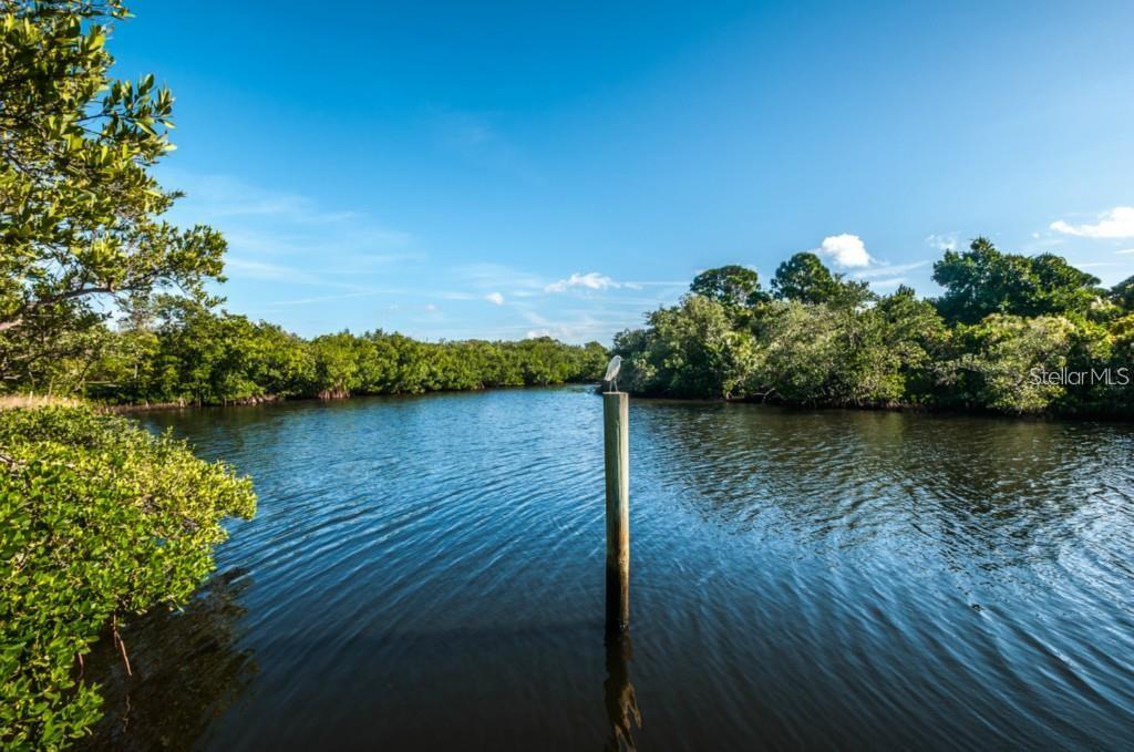 5th image of 1673 Seascape Cir, Tarpon Springs, FL 34689