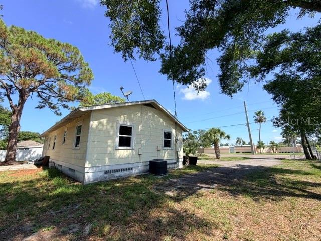 5th image of 420 53Rd Ave E, Bradenton, FL 34203 | MLS# A4698564