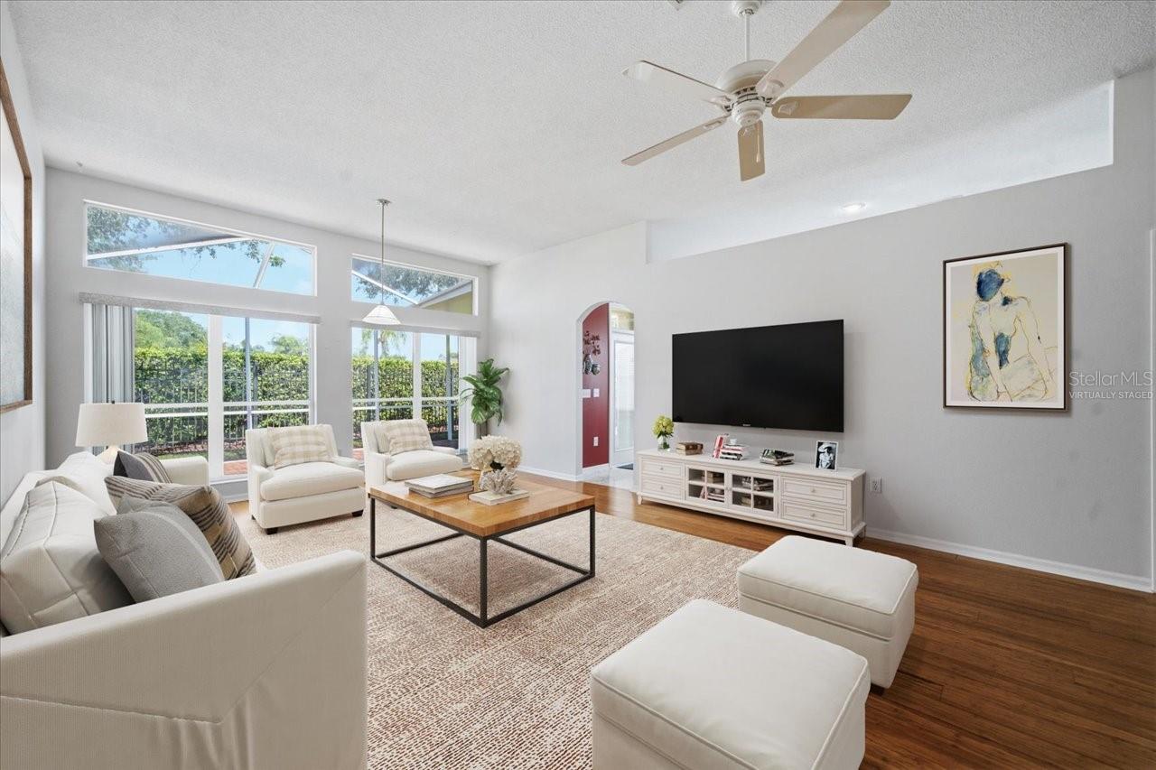 4th image of 4628 Corsage Dr, Lutz, FL 33558 | MLS# TB8524987