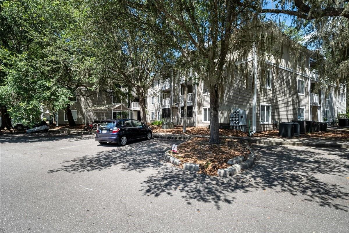 2nd image of 4000 Sw 23Rd St #4-305, Gainesville, FL 32608 | MLS# GC541620