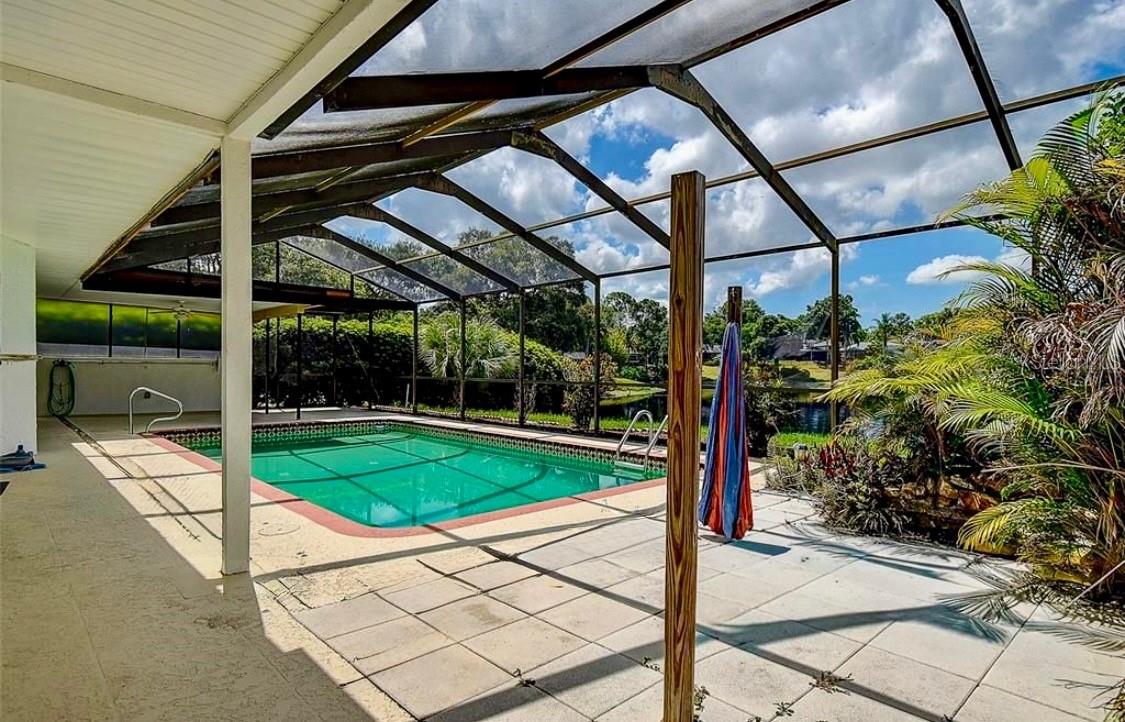 3rd image of 2876 Lake Valencia Blvd E, Palm Harbor, FL 34684 | MLS# TB8525279