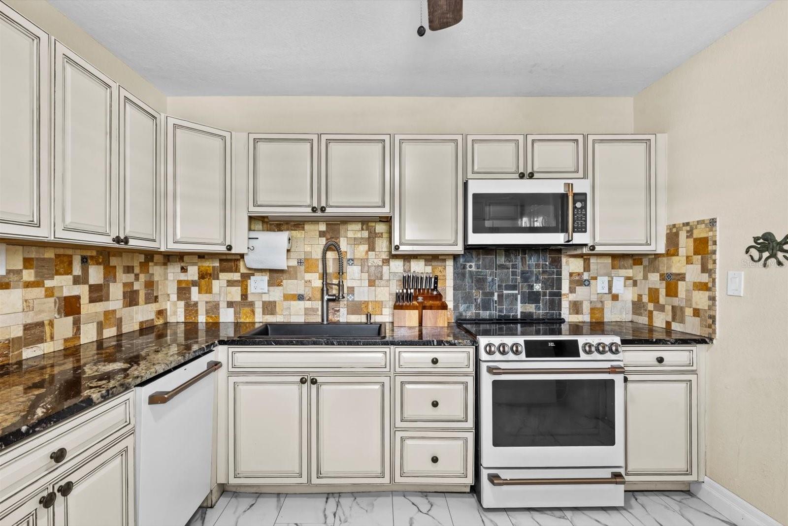 5th image of 301 Granada St, Fort Pierce, FL 34949 | MLS# O6421733