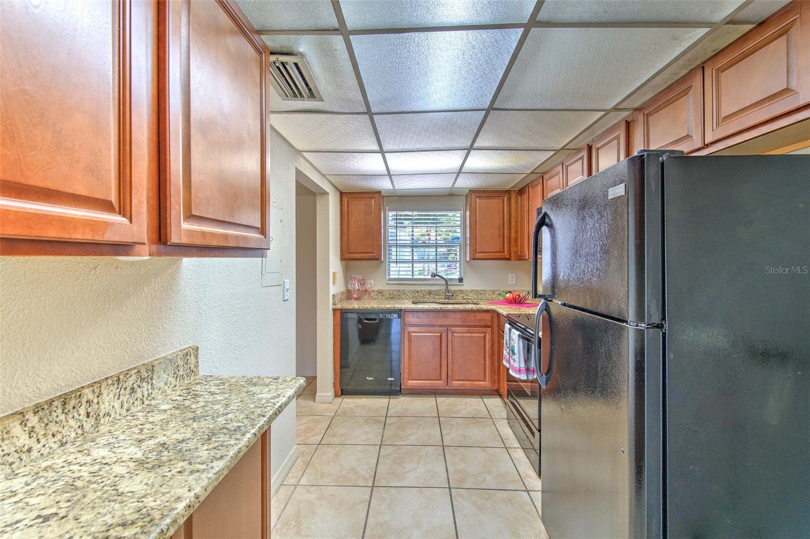5th image of 711 Russell Ln, BRANDON, FL 33510