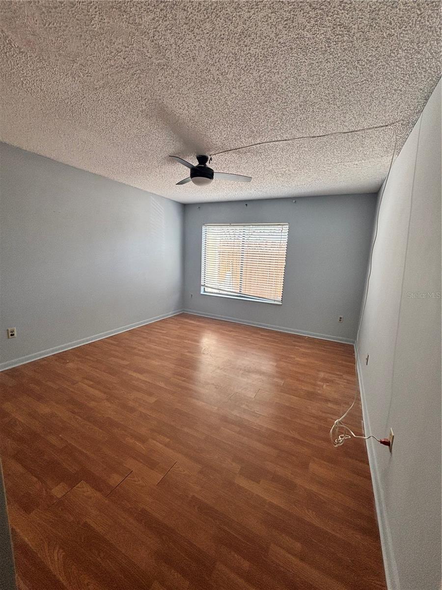 3rd image of 2487 Harbour Wy, Winter Park, FL 32792 | MLS# O6422155