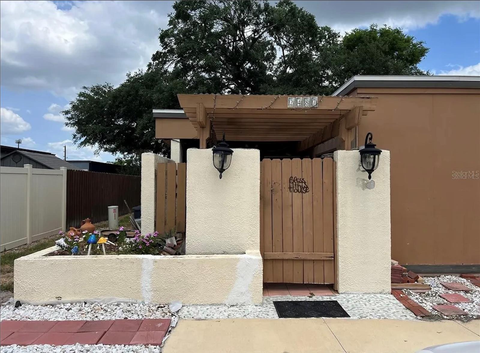 1st image of 2487 Harbour Wy, Winter Park, FL 32792 | MLS# O6422155