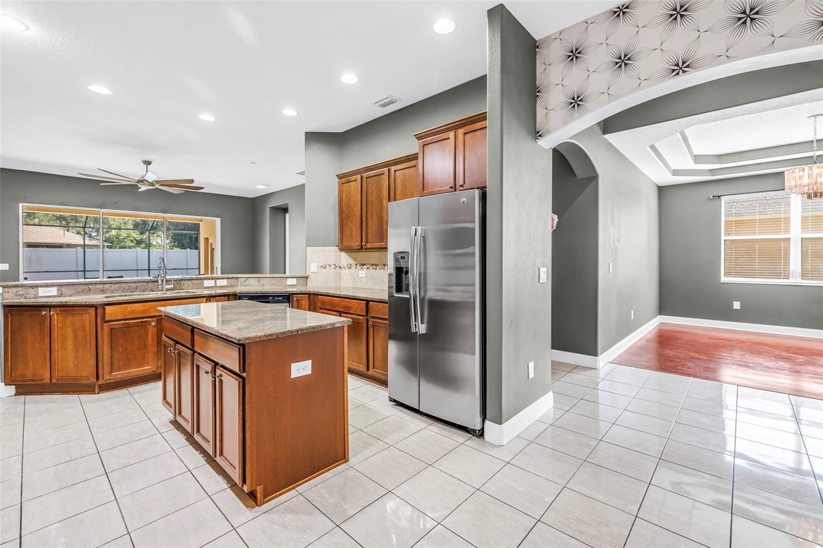 2nd image of 27405 Sora Blvd, Wesley Chapel, FL 33544 | MLS# W7887326
