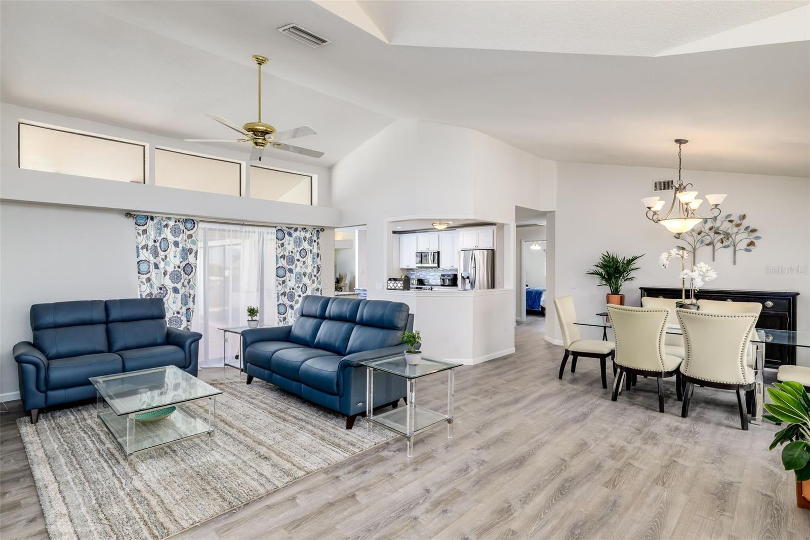 5th image of 2250 Rio De Janeiro Ave, Punta Gorda, FL 33983 | MLS# C7528027