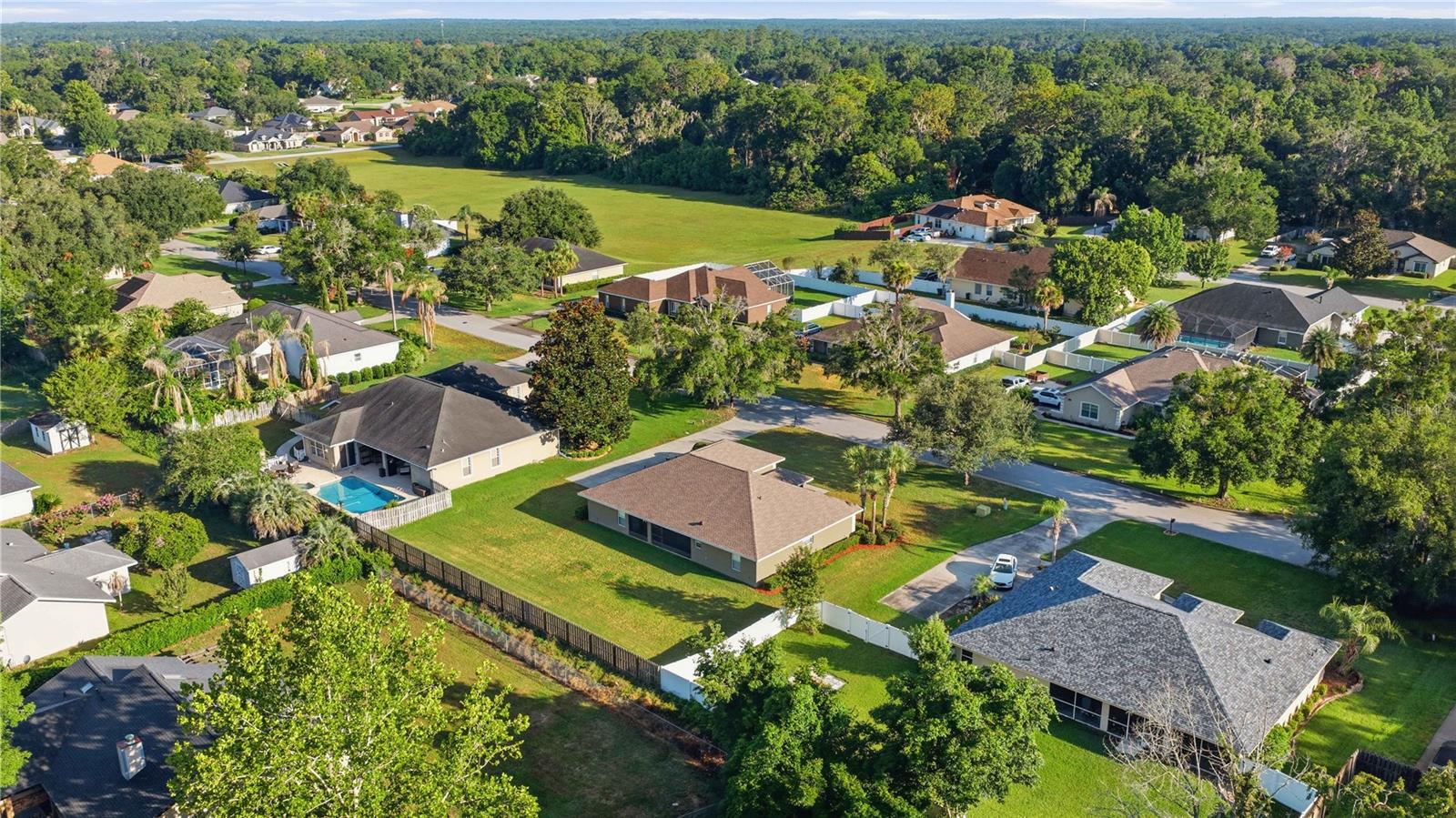 5th image of 4460 Se 106Th St, Belleview, FL 34420 | MLS# OM727889