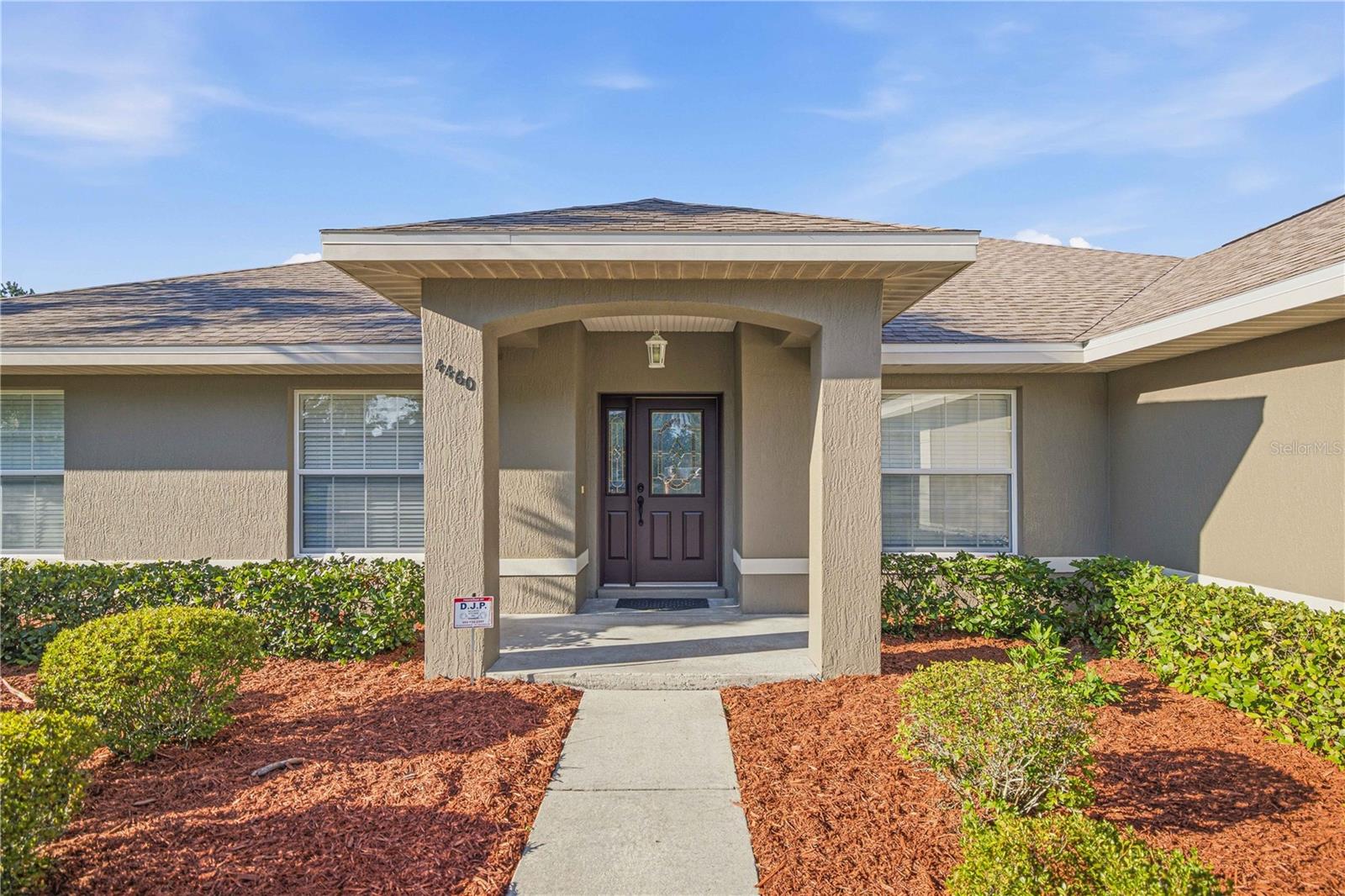1st image of 4460 Se 106th St, Belleview, FL 34420 | MLS# OM727889