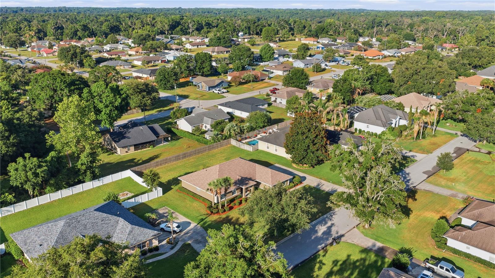 4th image of 4460 Se 106Th St, Belleview, FL 34420 | MLS# OM727889