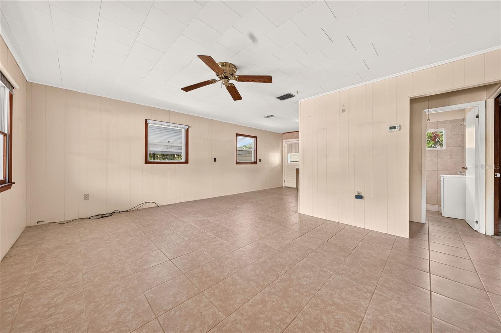 5th image of 16220 Se 83Rd Ct, Summerfield, FL 34491 | MLS# G5114633