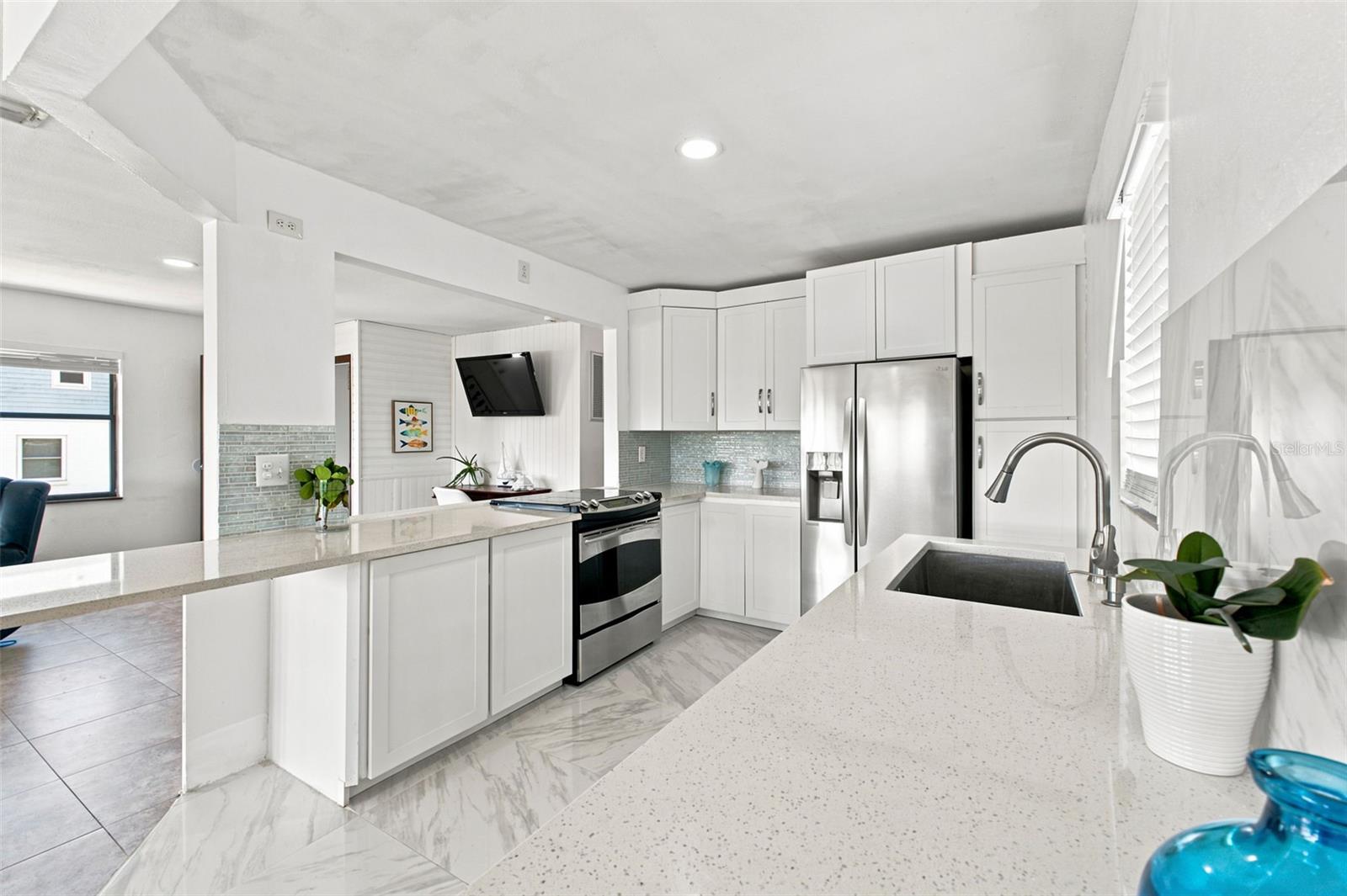 Homes for sale in Hernando Beach, FL | 3250 Rose Arbor Dr, Hernando Beach, FL 34607 | MLS# TB8525854