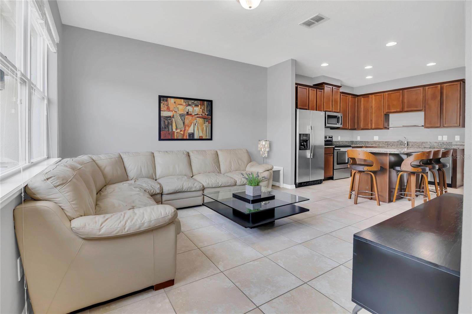 3rd image of 7752 Rigby St, Windermere, FL 34786 | MLS# O6422269