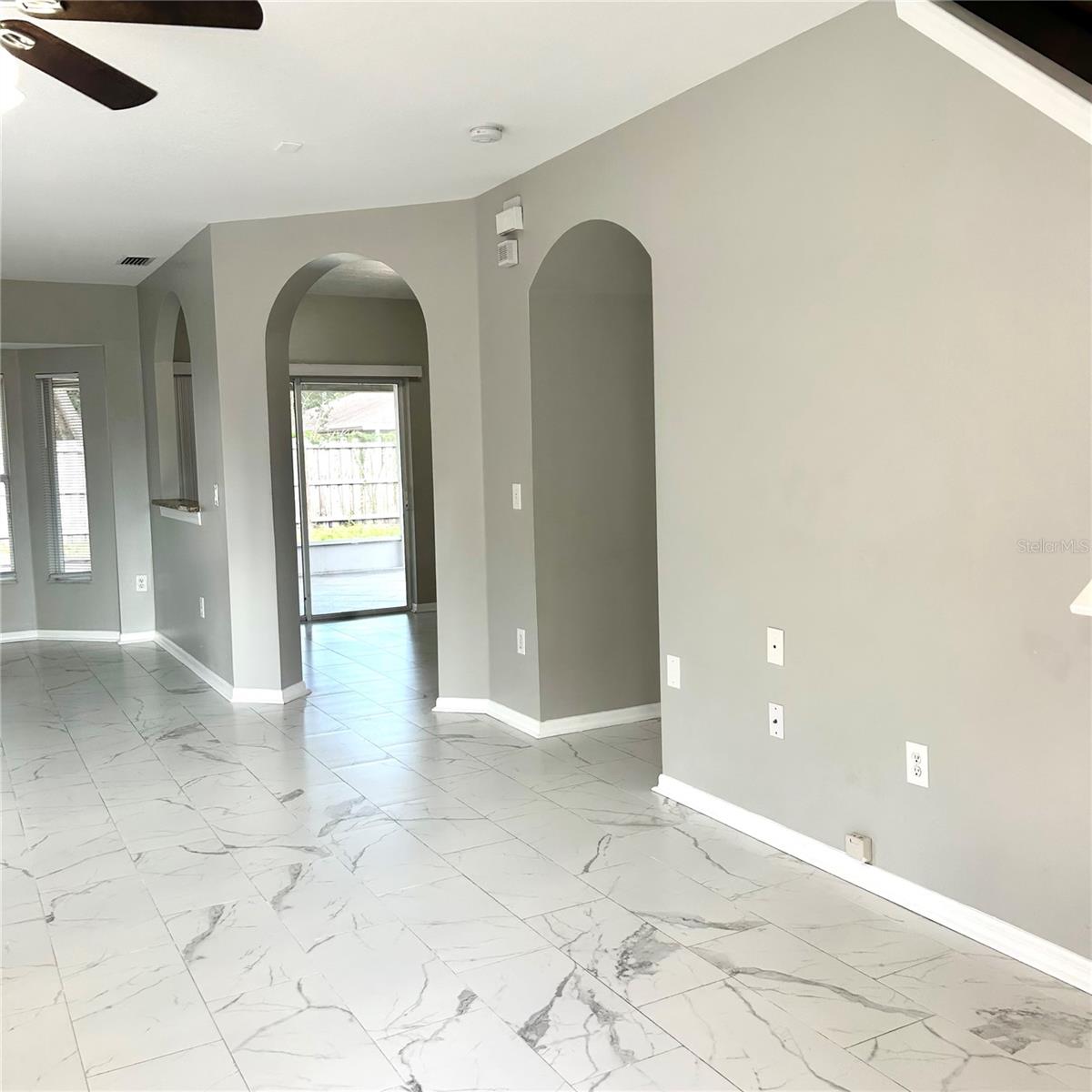 5th image of 504 Maple Pointe Dr, Seffner, FL 33584 | MLS# TB8526001