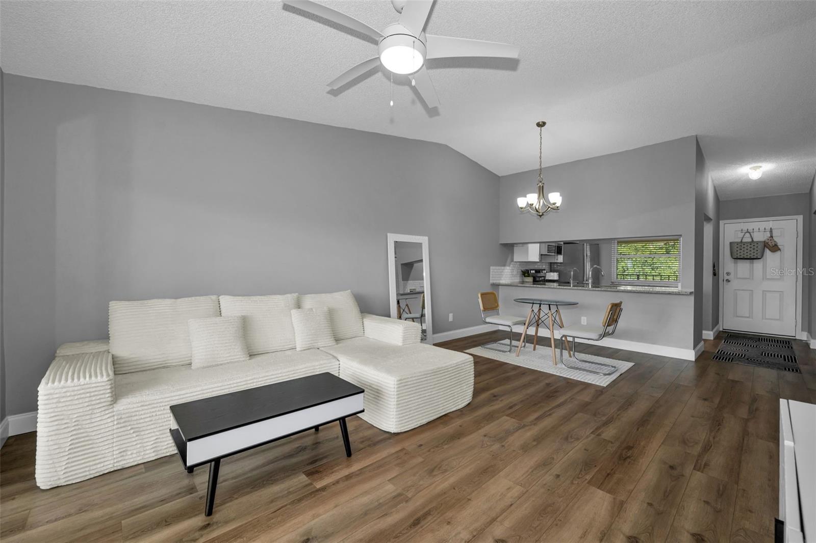 3rd image of 1686 Seascape Cir, Tarpon Springs, FL 34689 | MLS# TB8526235