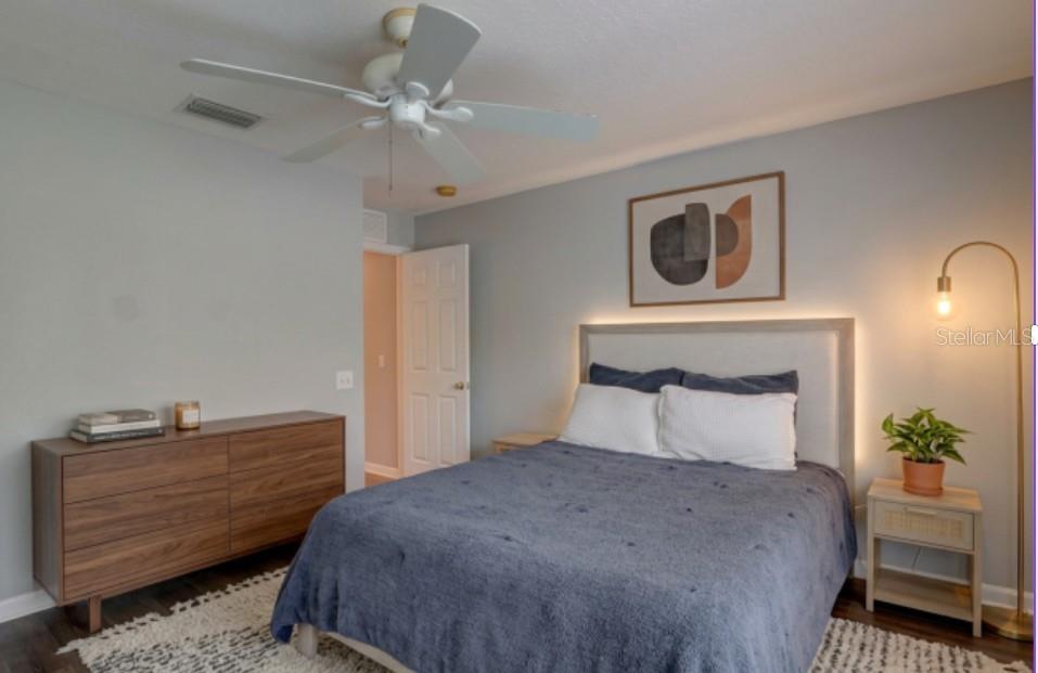 2nd image of 9516 Charlesberg Dr, Tampa, FL 33635 | MLS# TB8526447