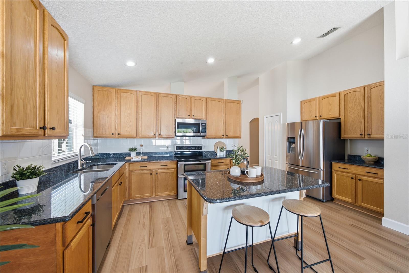 4th image of 2946 Star Grass Pt, Oviedo, FL 32766 | MLS# O6422967