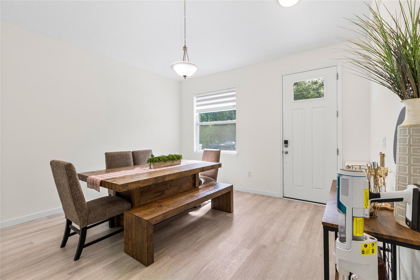4th image of 1747 S Oak St, Seffner, FL 33584 | MLS# TB8526760