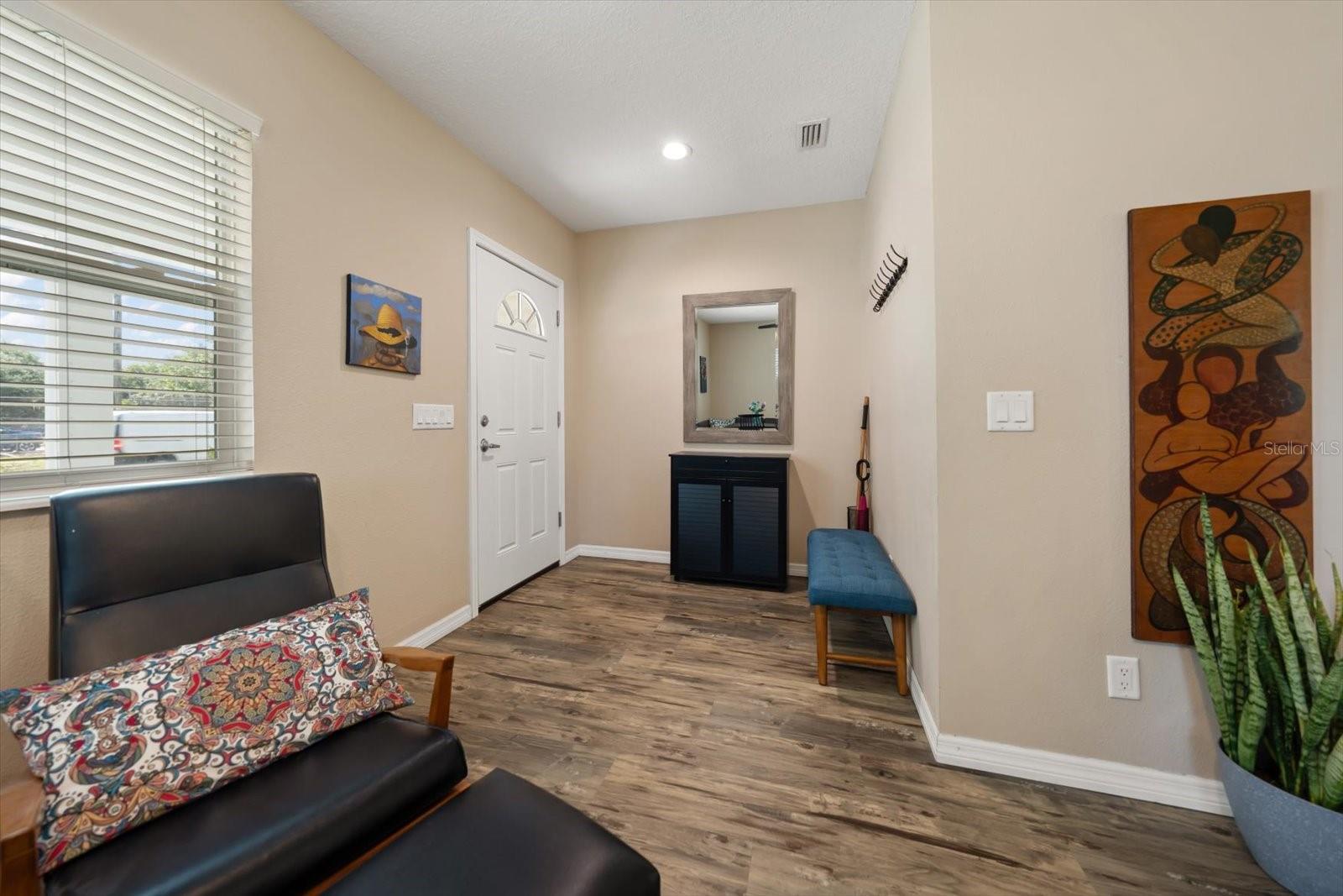 2nd image of 401 Dempsey Rd, Palm Harbor, FL 34683 | MLS# TB8527057