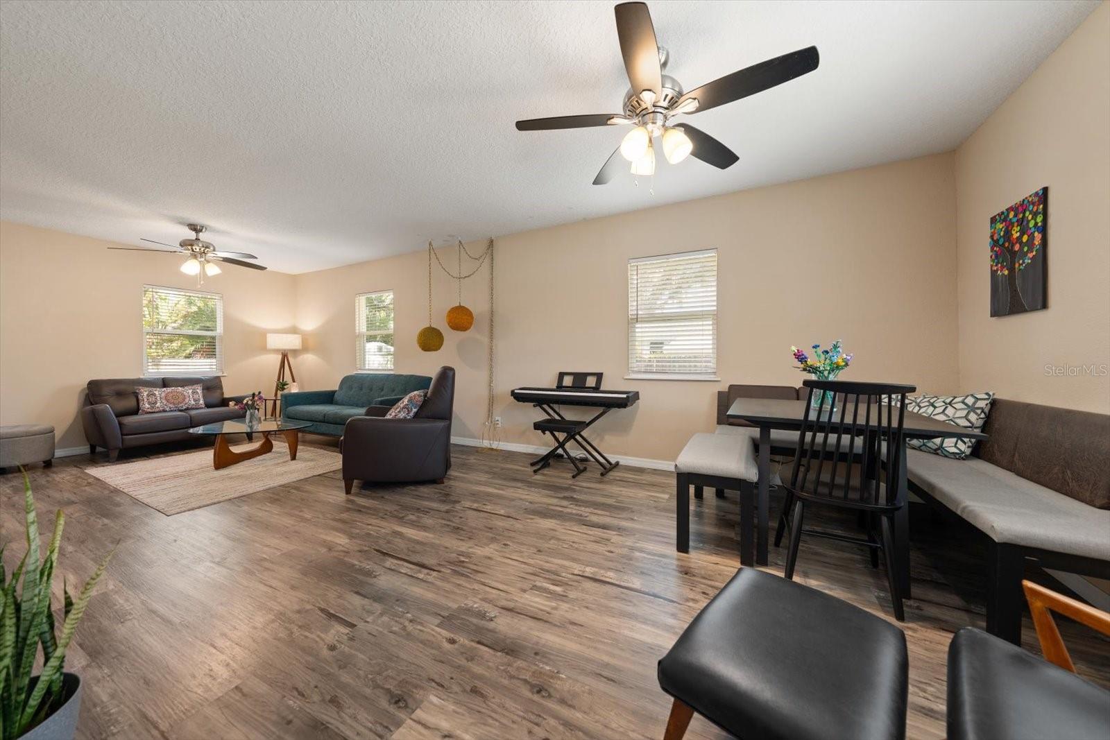 5th image of 401 Dempsey Rd, Palm Harbor, FL 34683 | MLS# TB8527057