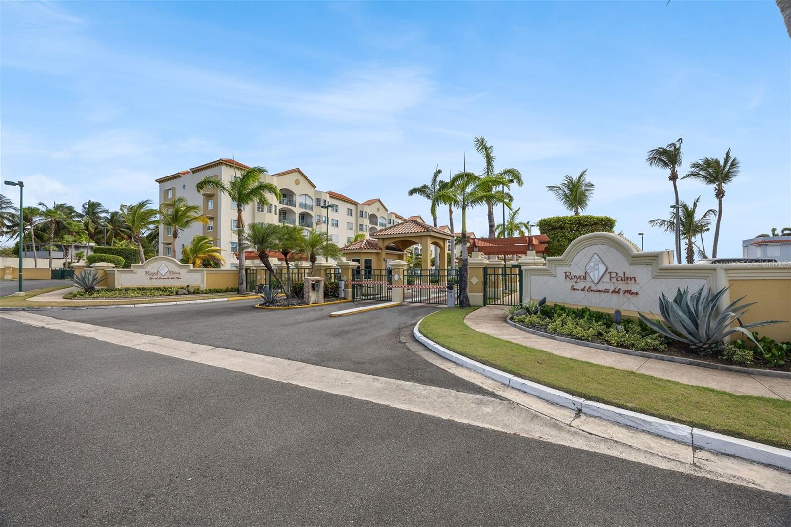 Homes for sale in Vega Alta, PR | 6690 Palma Real St #H-201, Vega Alta, PR 00692 | MLS# PR9122634