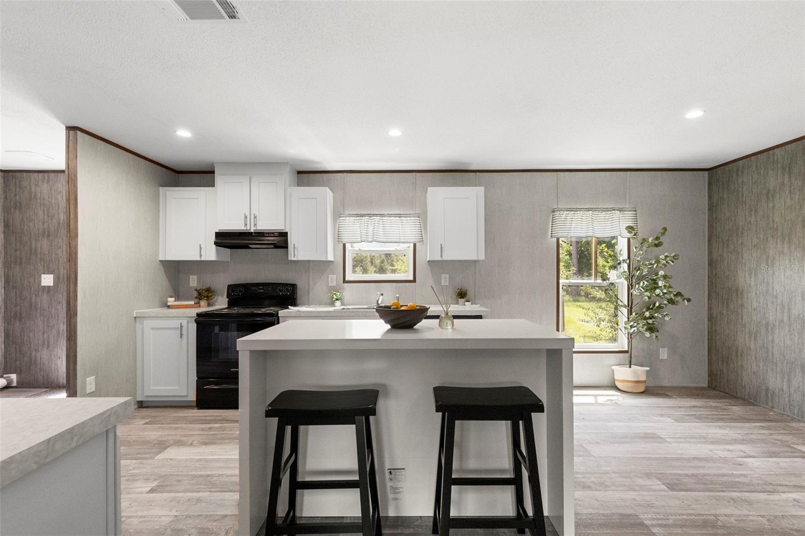 5th image of 18422 Moorhaven Dr, Spring Hill, FL 34610 | MLS# TB8527166