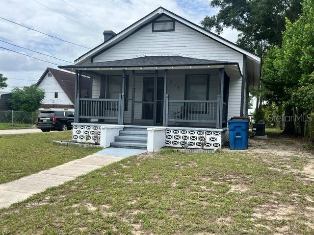 1st image of 118 W Stuart Ave, Lake Wales, FL 33853 | MLS# L4963359