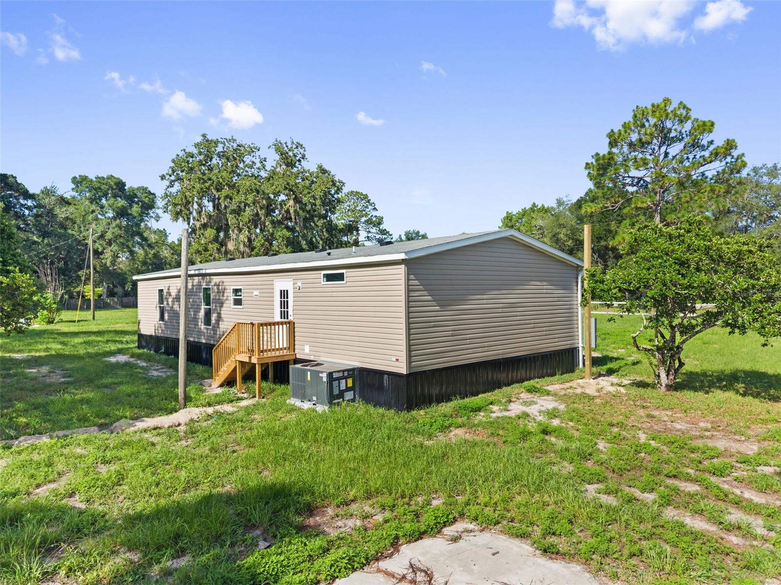 4th image of 18444 Moorhaven Dr, Spring Hill, FL 34610 | MLS# TB8527226