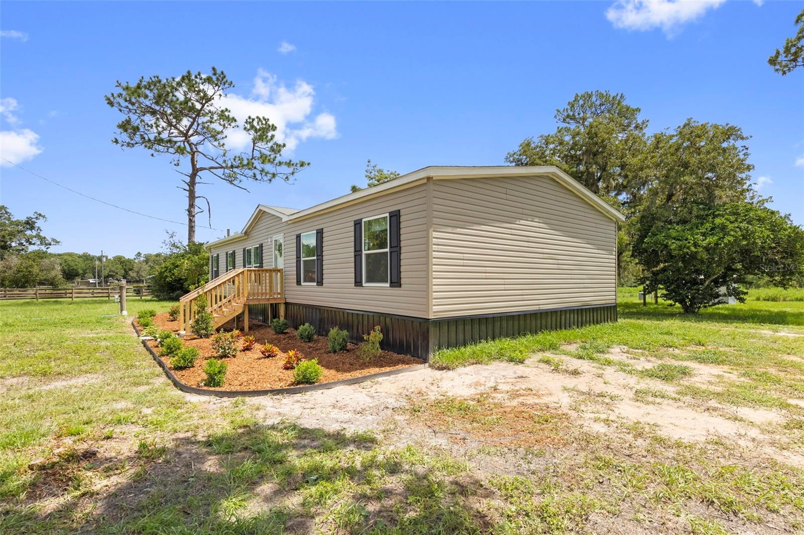 3rd image of 18444 Moorhaven Dr, Spring Hill, FL 34610 | MLS# TB8527226