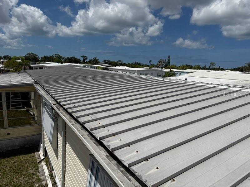 5th image of 833 Jolanda Cir, Venice, FL 34285 | MLS# TB8527240
