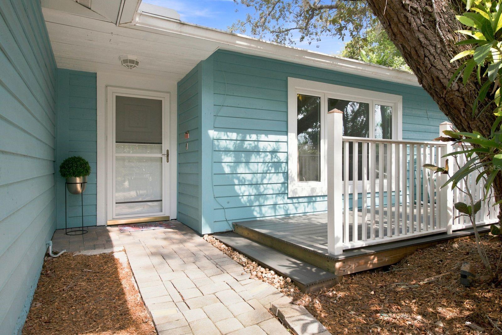 2nd image of 1111 Carlton Rd, Tarpon Springs, FL 34689 | MLS# TB8527323