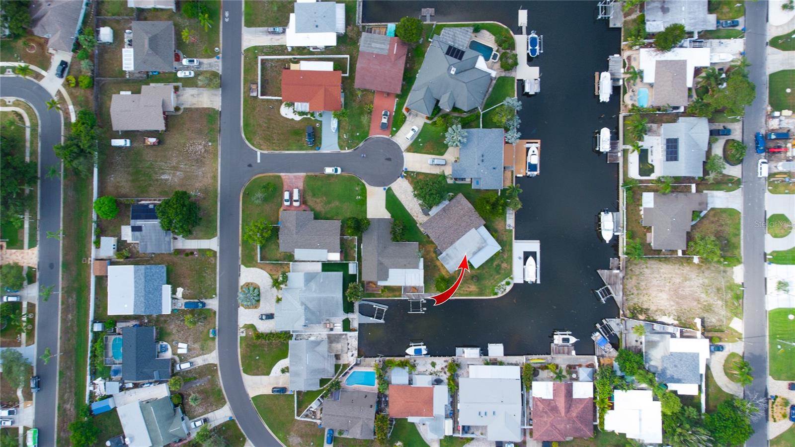 3rd image of 318 Circle Dr, Palm Harbor, FL 34683 | MLS# TB8527358